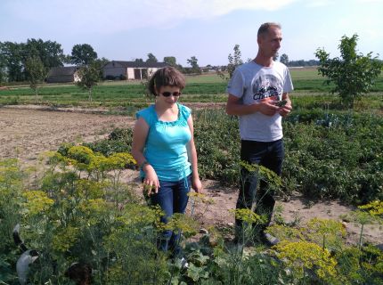tata Magdy i Adnieszka na polu