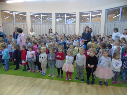 mdzieci w przedszkolu